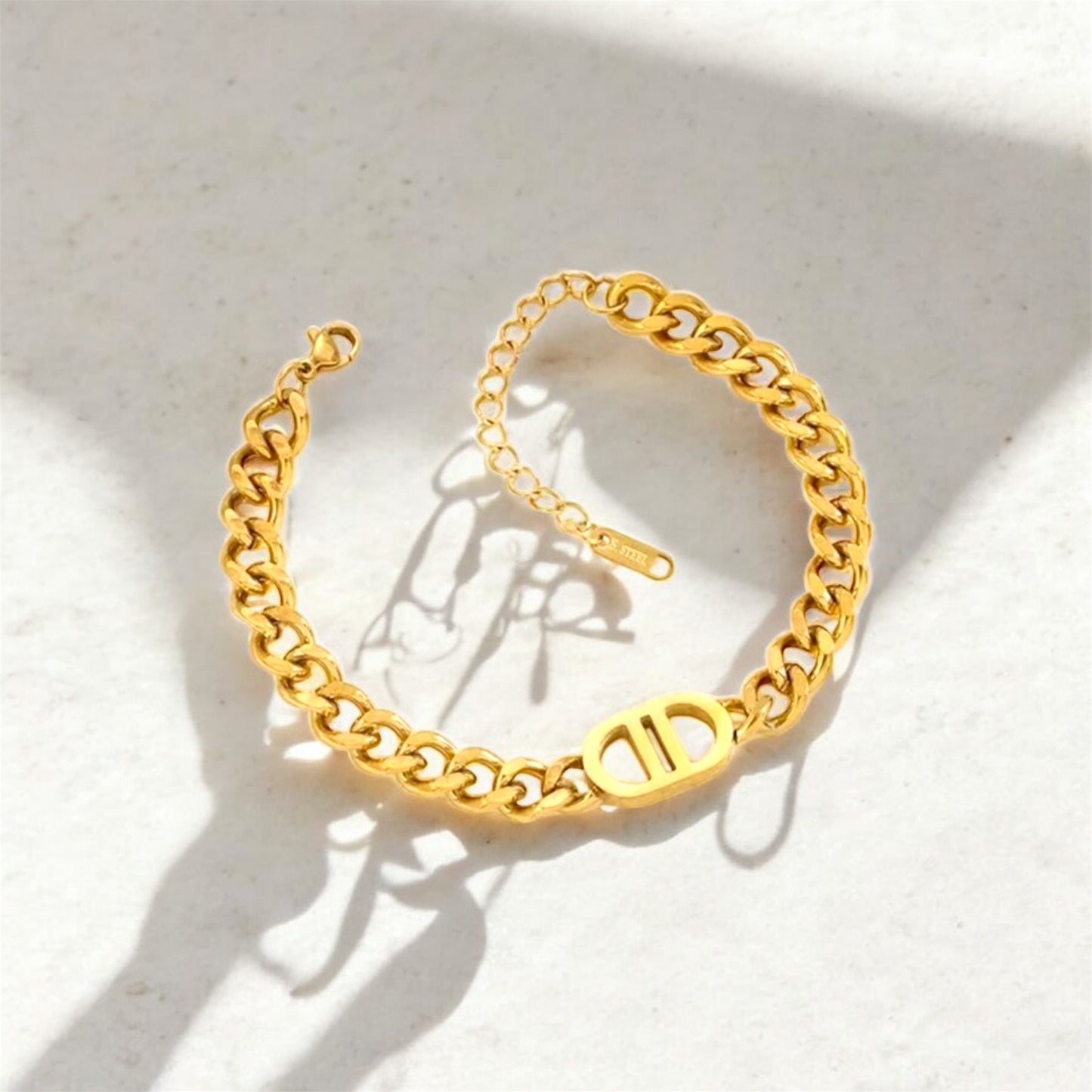 Curb Bracelet