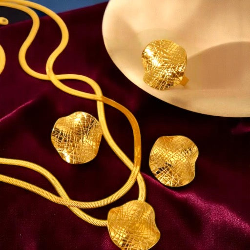 Nish 18k Gold Plated Necklace